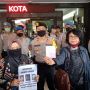 Sebut Polisi Penculik, Suciwati: Aktivis Kamisan Malang Harus Dibebaskan!