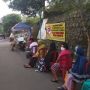 Patut Ditiru, Tukang Sayur Terapkan Social Distancing di Depok Viral