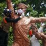 Kampanye Cegah Corona, Patung Monumen Djoeang 45 Dipasang Masker