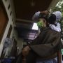 Jasa Cukur Rambut Panggilan Menggunakan APD