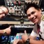 Dulu Tajir, Pilot Ini Sekarang Jadi Pengantar Makanan Gegara Virus Corona