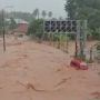 Pintu Tol Cilegon Barat Ditutup karena Diterjang Banjir Parah