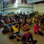 Langgar PSBB, Ratusan Warga Dihukum Jalan Jongkok, Push-up hingga Nyanyi