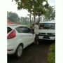 Viral Cekcok Dua Pemobil di Jalan Sempit, Salah Satunya Diduga Bawa Senpi