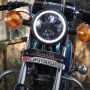 Kinclong & Apik, Restorasi Yamaha RX100 Ini Bikin Kepincut