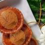 Ngakak! Niat Saingi Oreo Supreme, Viral Kue Cucur Berlogo Louis Vuitton