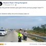 Potret Emak-emak Naik Motor Nyasar di Jalan Tol, Mental Baja Sekali!