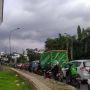Gak Ngaruh Ada PSBB, Jalan Ciputat Penghubung Jakarta-Tangsel Tetap Macet