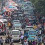 Besok Lebaran, Warga Padati Pasar Kebayoran Lama saat PSBB