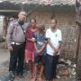 Rumah Doyong, Tidur di Tanah, Keluarga ini Tak Dapat Bantuan Pemerintah