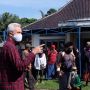 Melihat Antrean Warga Tanpa Masker, Ganjar Pranowo Hentikan Laju Mobilnya