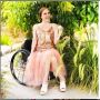 Hits: Kisah Perempuan Disabilitas Jadi Model, Bule Ini Diejek Warganet