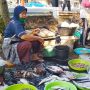 Kantongi Hasil Tes Swab COVID-19, Pedagang Ikan Jogoboyo Kembali Berjualan
