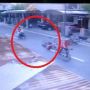 Alamak! Video Detik-detik Pesepeda Terlindas Motor Di Jalan