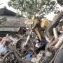 Penampakan Kuburan Ratusan Sepeda Motor di Teluk Pucung