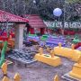 Makam Nguwot Warna-Warni Jadi Tak Seram, Warganet Malah Tak Suka