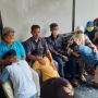 Diamankan Saat Pesta Miras, 6 Pelajar SMP di NTB Bersimpuh di Kaki Ortu
