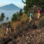 Tim Gabungan Cari Pendaki Tersesat di Gunung Agung