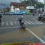 Lokasinya Tak Lazim, Tempat Parkir Honda Supra Ini Mengesalkan