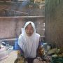 Cerita Bikin Nyesek, Janda Tua Asmenah Hidup di Gubuk Reot di Usia Senja