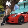 Dulu Ditolak Cewek karena Naik Motor, Pria Ini Buktikan Kini Punya Ferrari