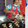 Bukannya Bikin Takut, Roti Canai Ular Ini Malah Ramai Dibeli