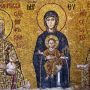 Ada di Arah Kiblat Hagia Sophia, Mozaik Bunda Maria Ditutup saat Salat
