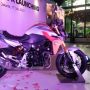 Naked Bike BMW F 900 R Meluncur, Harganya Tembus Rp 380 Juta