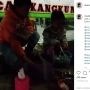 Bocah 10 Tahun Ajak Adik Balita Jualan Klepon, Bikin Warganet Menangis