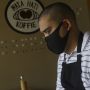 Secangkir Kopi dari Ahmad Hilmy, Barista Tunanetra Mata Hati Koffie