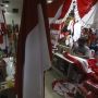 Pengrajin Pernak-Pernik Bendera Merah Putih Terdampak Pandemi Covid-19