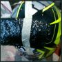 Beli Helm Pakai Bubble Wrap Biar Aman, Cara Pasangnya Bikin Geleng-geleng