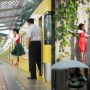 Foto-foto Levitasi Karya Fotografer Jepang, Keren Banget!