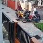 Viral Tabrakan Vario vs Nmax di Gang, Warganet: Emak-emak 1-0 Bapak-bapak