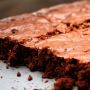 Resep Fudgy Brownies yang Chewy dan Shiny, Cocok untuk Kado Valentine