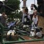 Kisah Adyos Triwicaksono, Keliling Sumatera Jual Kopi Pakai Vespa