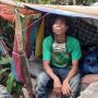 Pilih Tinggal di Gubuk Rongsok Jembatan Cibandung, Eman: Jakarta Rawan!