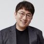 Rayakan Ultah, Ini 5 Fakta Bang Si Hyuk 'Papa Bear' BTS