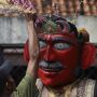 Ganggu Ketenangan Warga, Ondel-ondel Dilarang Ngamen di Jakarta