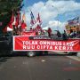 Demo Tolak Omnibus Law di DPRD Sulsel, Massa Aksi Kelaparan