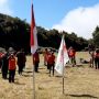 Peringati HUT RI ke-75, Kemenparekraf Gelar Upacara di Gunung Papandayan