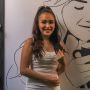 Busana Ayu Ting Ting Saat Foto Bareng Dikritik, Nggak Punya Baju Lain?