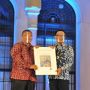 Pos Indonesia Luncurkan Perangko Edisi 100 Tahun Gedung Sate