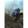 Viral Pendaki Kumpulkan Sampah di Gunung untuk Dibawa Turun, Panen Pujian