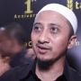Beri Makan Anjing Liar, Aksi Ustaz Yusuf Mansur Dipuji Warganet