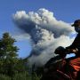 Gunung Sinabung Erupsi Kembali Luncurkan Awan Panas