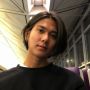 5 Potret Iqbaal Ramadhan dengan Gaya Rambut Gondrong, Dikira Member BTS