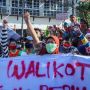 Puluhan PKL Pasar Lama Tolak Pembatasan Jam Operasional Terkait PSBB