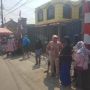 Emak-emak Geruduk Kantor Dinsos Cilegon Tagih BLT Corona