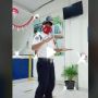 Satpam Cover Dance Lagu Dynamite Milik BTS, Warganet: Idaman